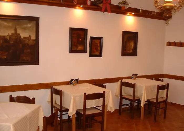 Guest house Na Hradbach 3*